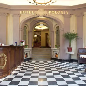 Polonia 3*, Krakow Poland